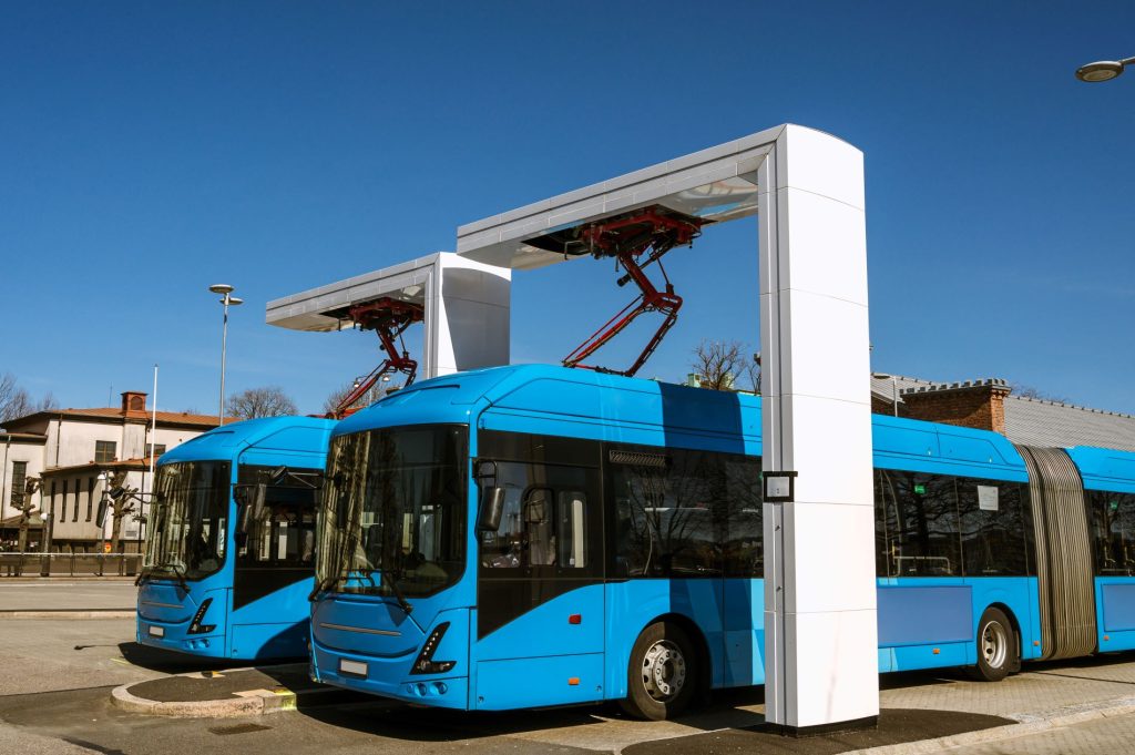 Transport public sustenabil, soluția pentru reducerea poluării urbane Transport public sustenabil, soluția pentru reducerea poluării urbane